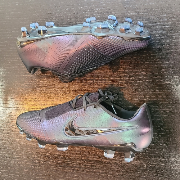 Nike Other - Nike Phantom Venom Elite FG